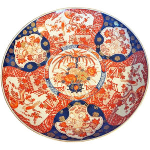 Large Japanese Imari porcelain charger c1890